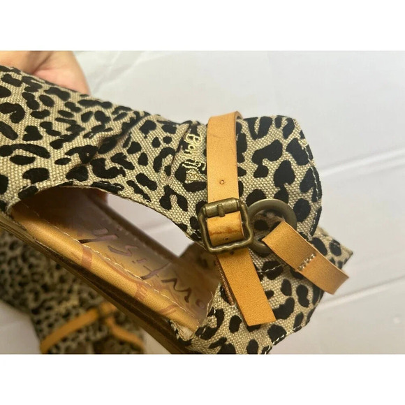Blowfish Malibu Micro Wedge Sandals Leopard animal print size 8 open toe - Picture 7 of 8